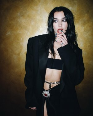 Dua Lipa Post #4