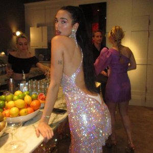 Dua Lipa Post #8