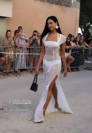 Dua Lipa Post #10