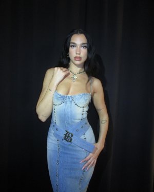 Dua Lipa Post #12