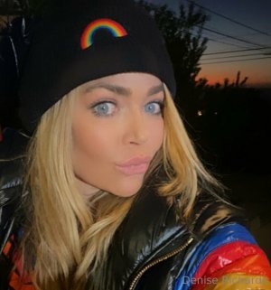 Denise Richards Photo #30