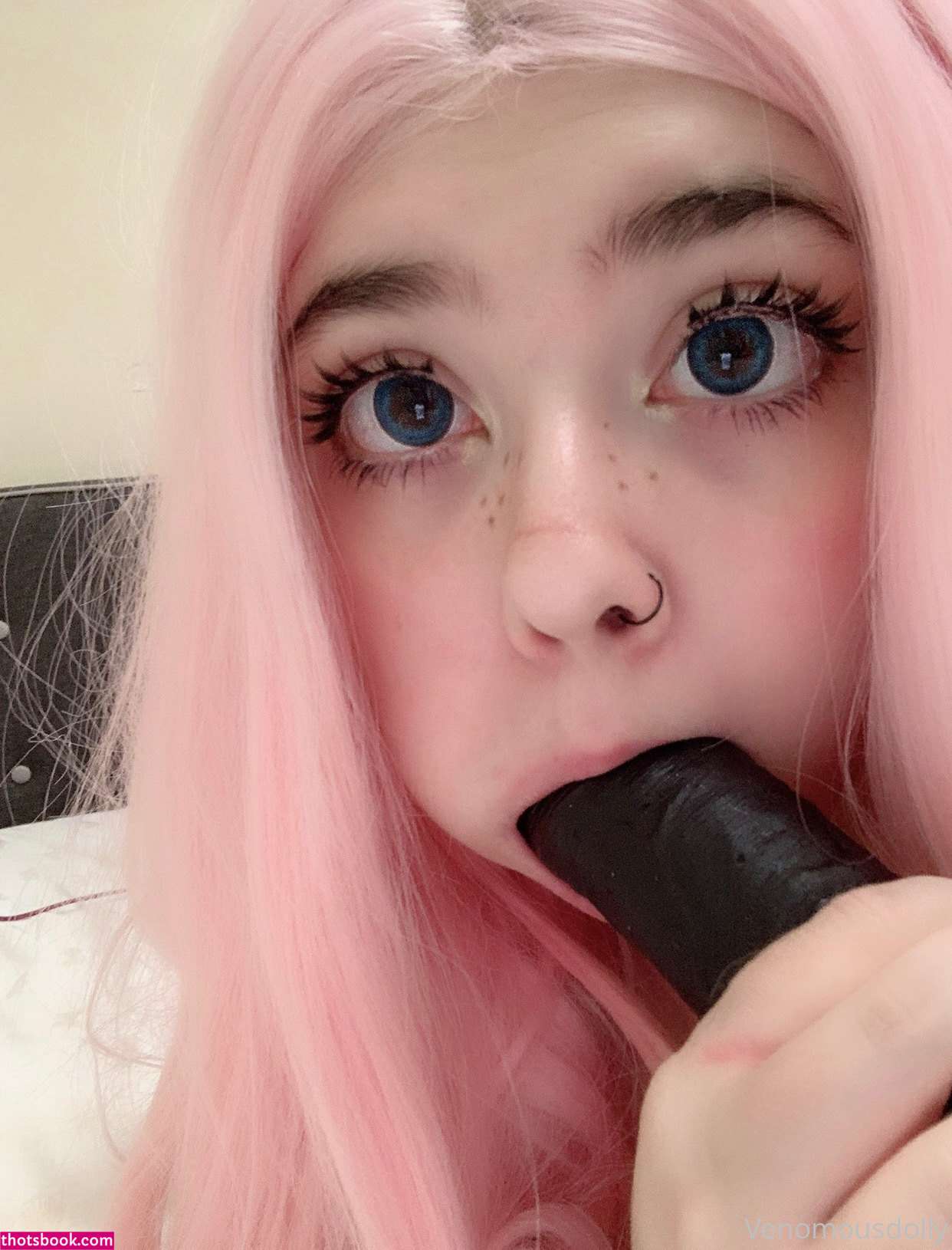 Venomous Dolly Photo #93