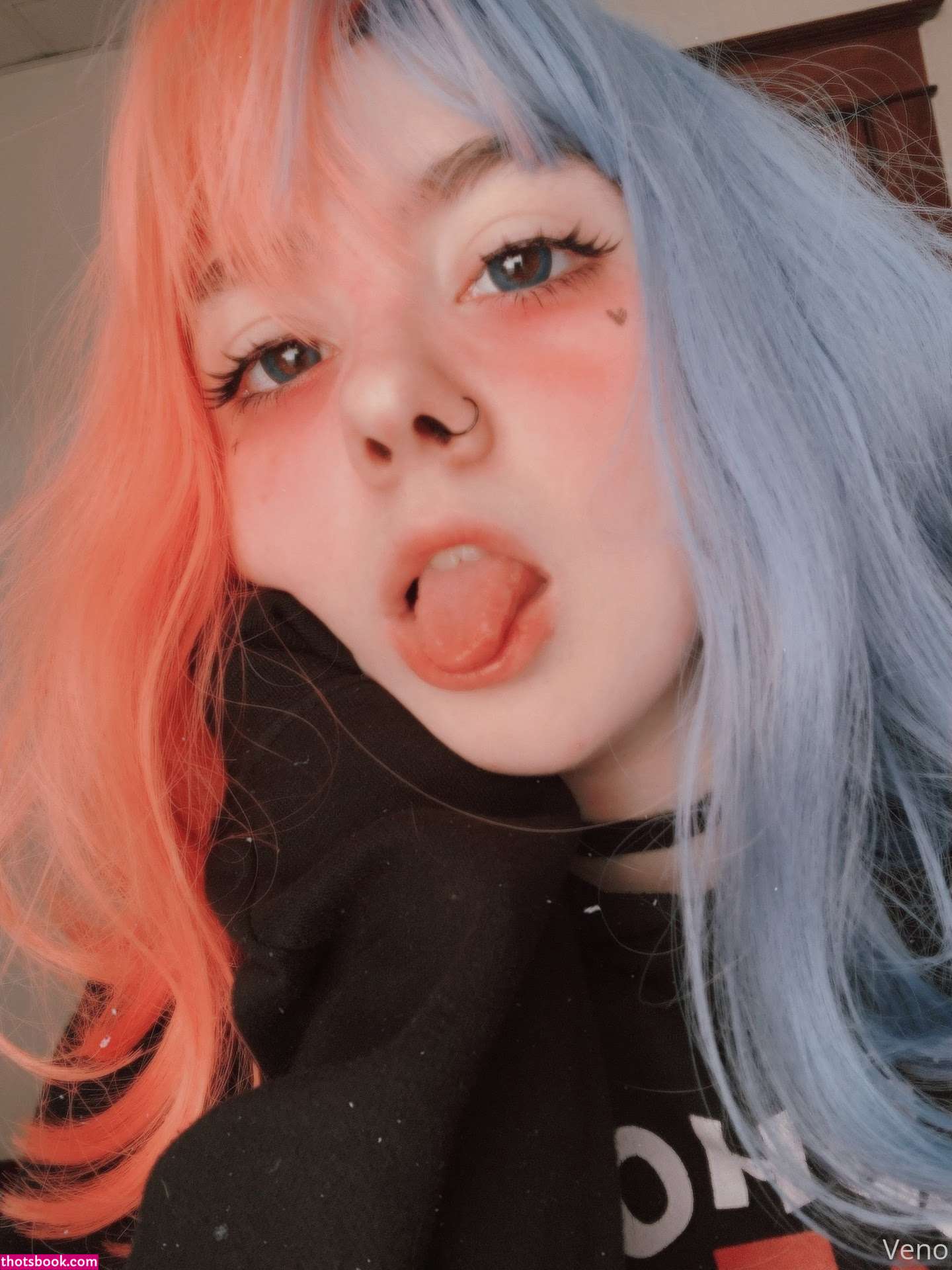 Venomous Dolly Photo #96