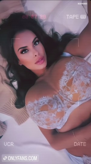 Wendy Fiore Post #37