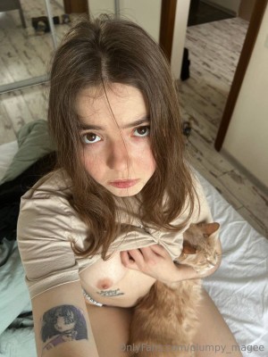 Plumpy Mage Photo #40