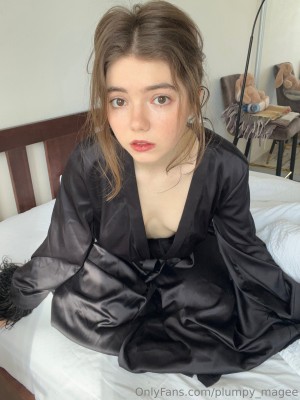 Plumpy Mage Photo #124