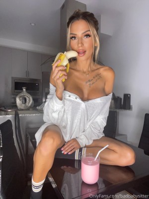 Badbabysitter Photo #84