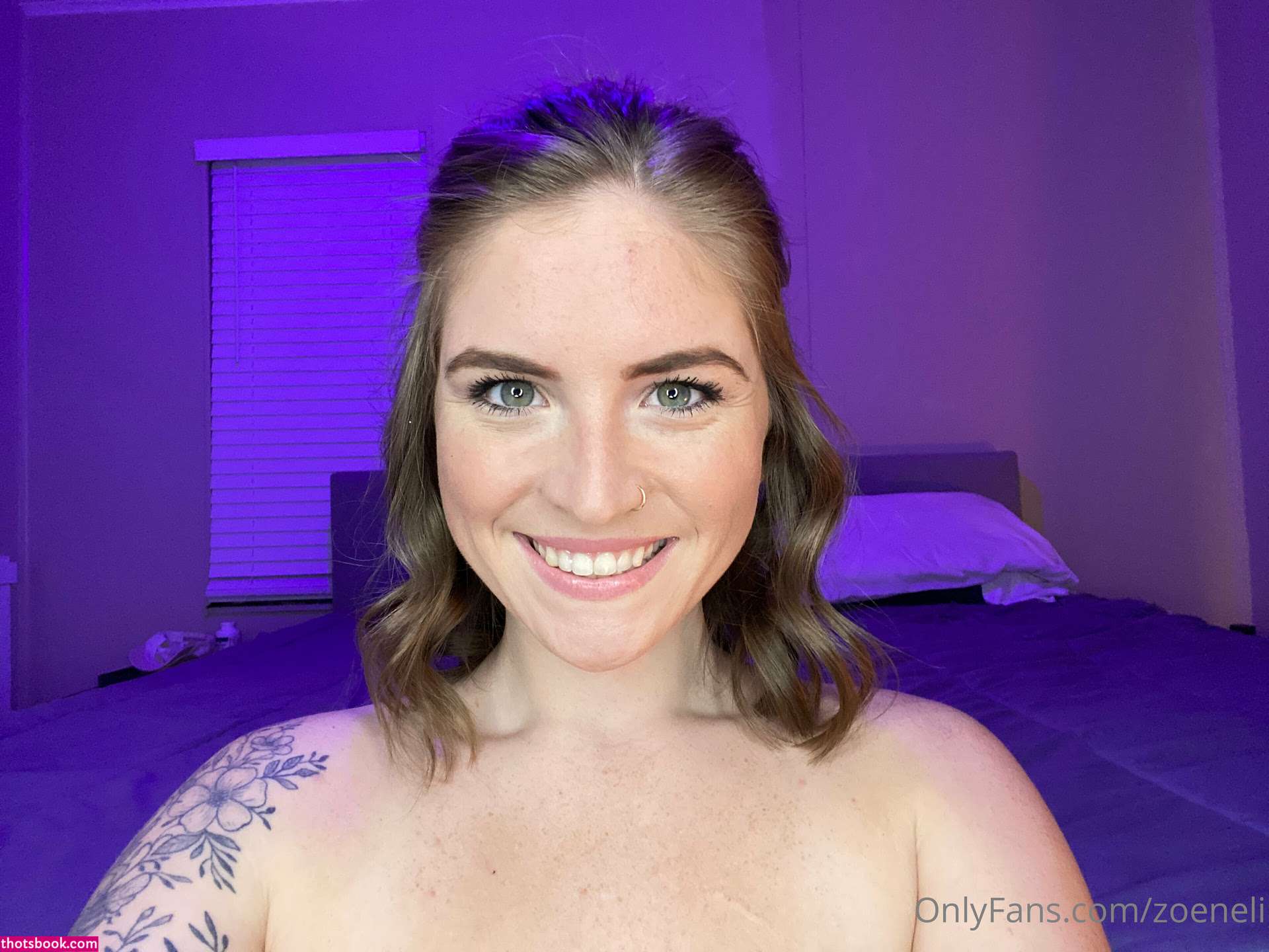 Zoeneli Photo #137