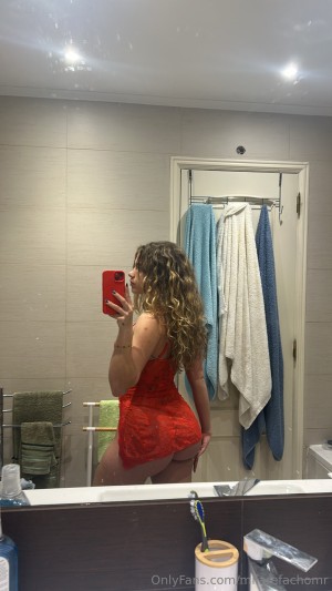 Mila Refacho Photo #34