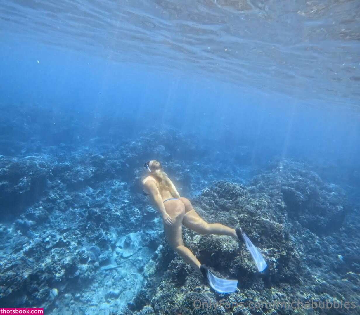 Micha Bubbles Photo #128