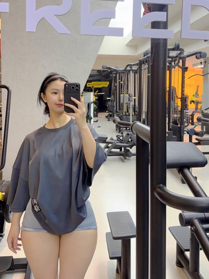 Qiaoniutt Photo #190