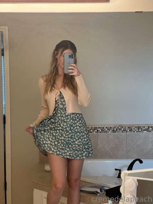 Cremedelpeach Photo #31