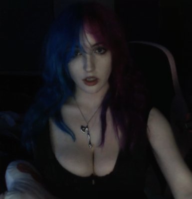 caralouss Photo #6