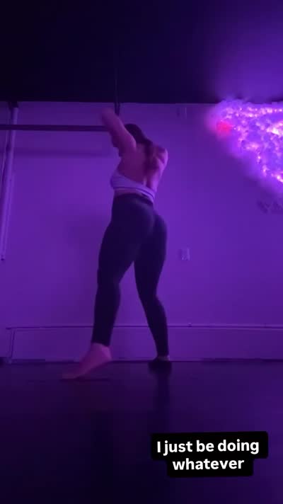 Mikailadancer Video #105
