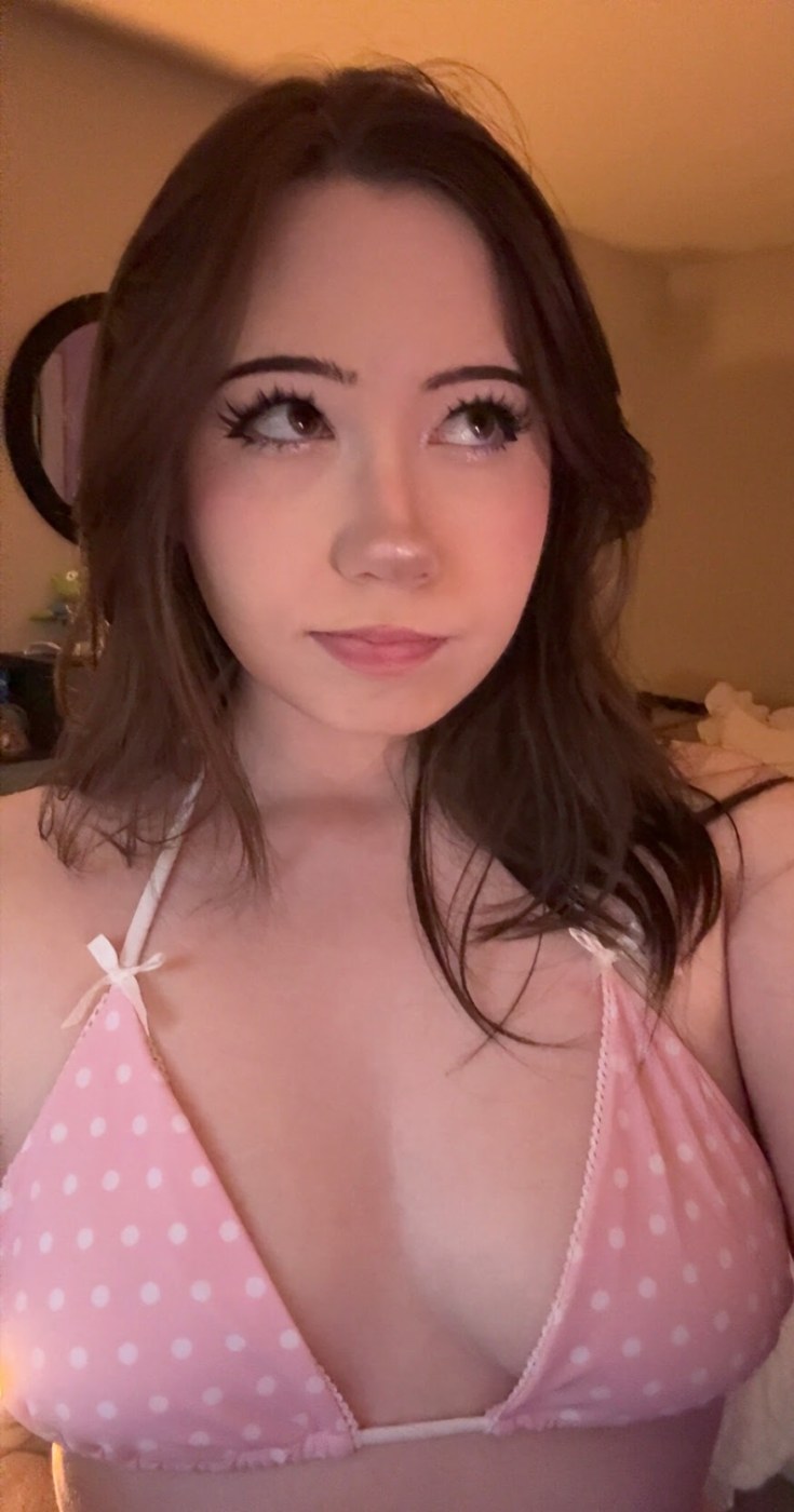 AliciaJade Photo #34
