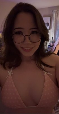 AliciaJade Photo #37
