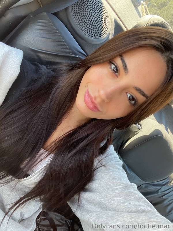Hottie Mari Photo #13