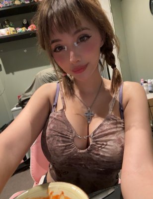 CassandraCassandra Photo #14