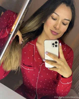 Mia Karina Photo #6