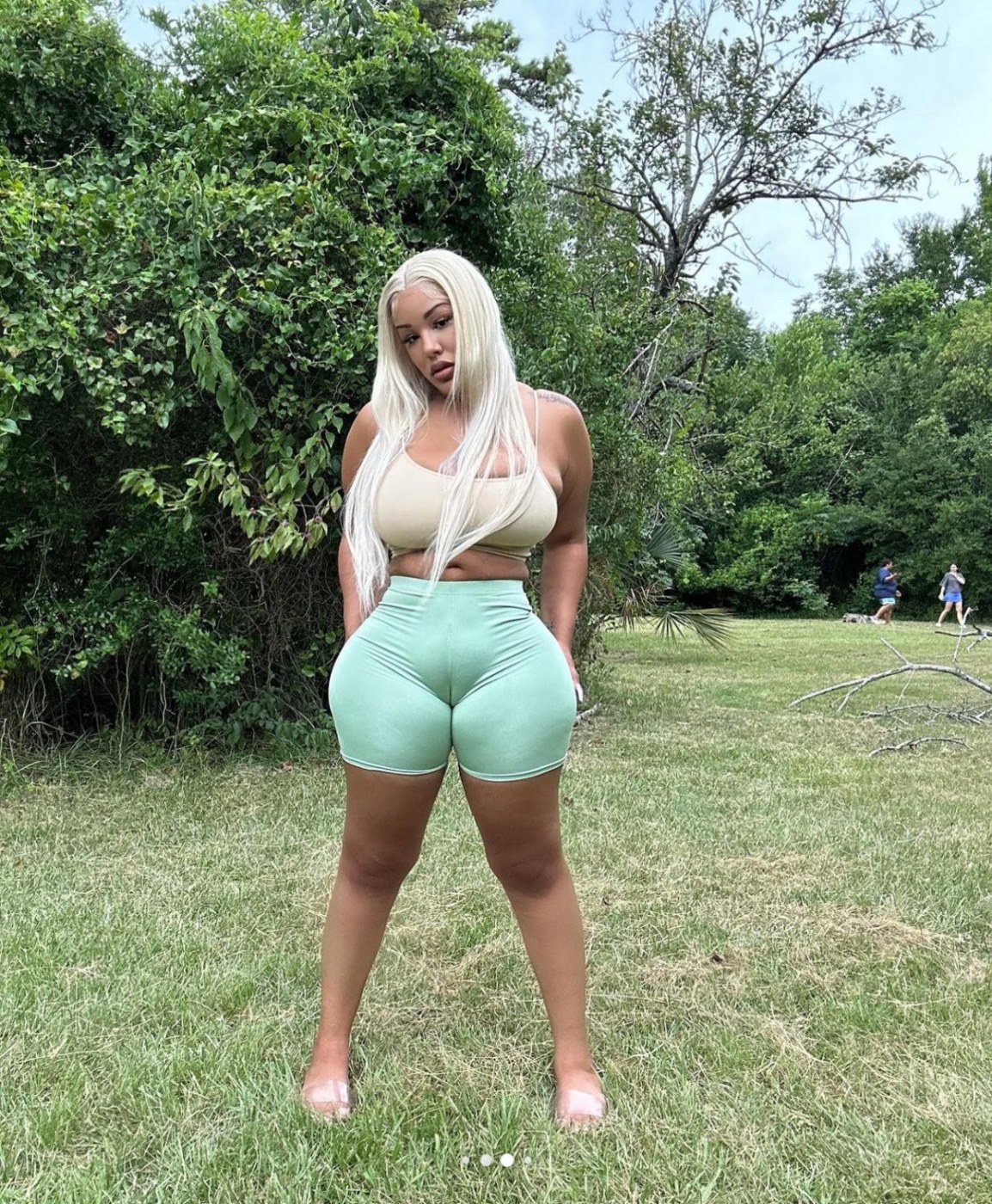 Selenealeche69 Photo #16