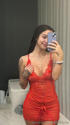 Malu Trevejo Post #249