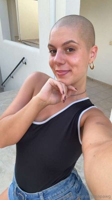 emmapawg Photo #18