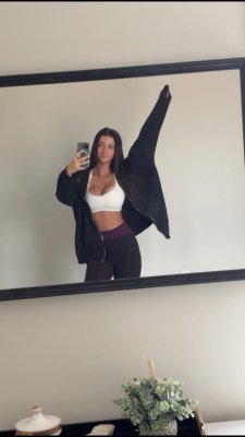 Gianna Thimons Photo #42
