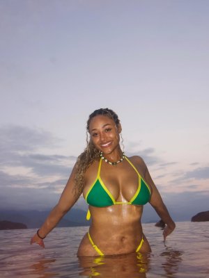 Kalani Rodgers Photo #89