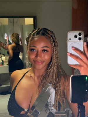 Kalani Rodgers Photo #103