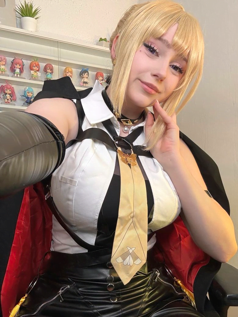 Upminaa Photo #220