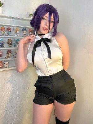 Upminaa Photo #190