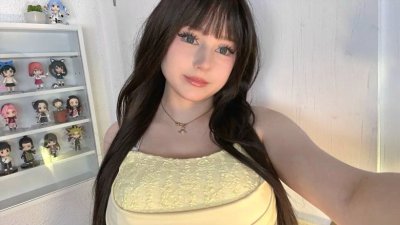 Upminaa Photo #177