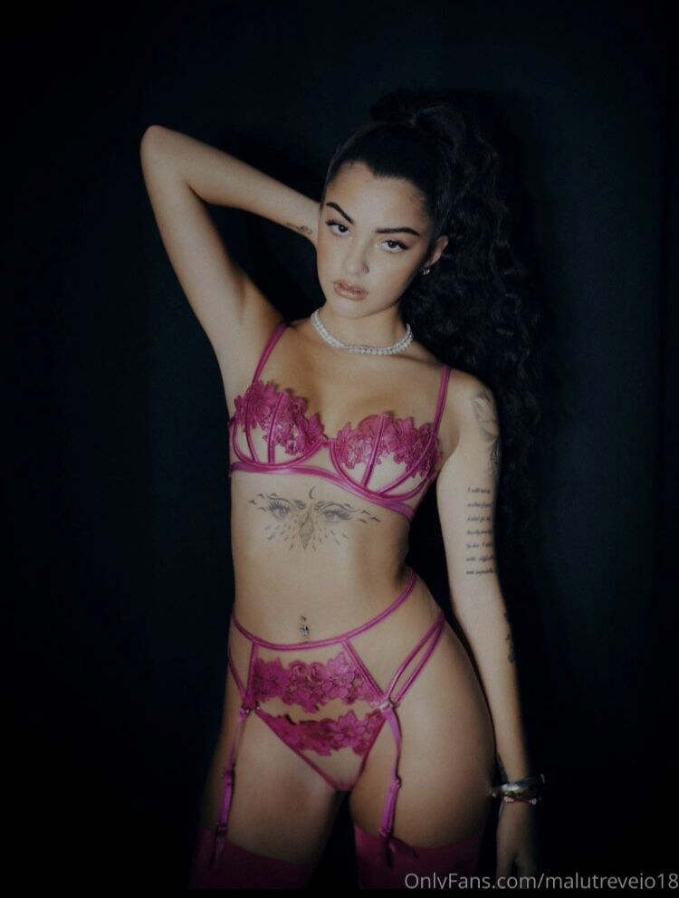 Malu Trevejo Photo #3
