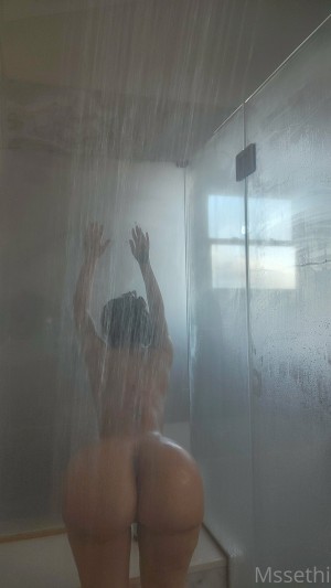 Ms Sethi Photo #233