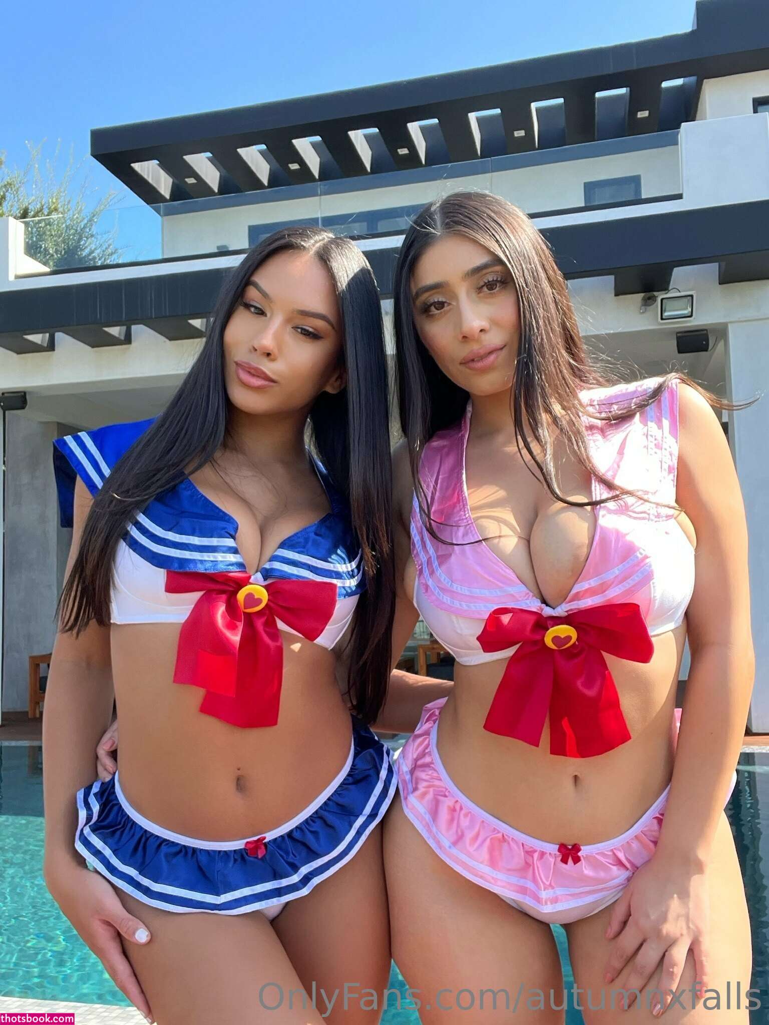 Violet Myers Photo #126