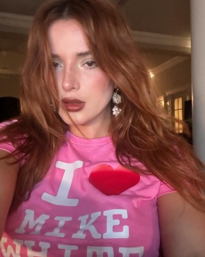 Bella Thorne Photo #355
