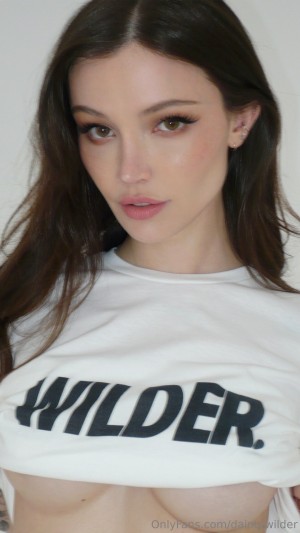 Dainty Wilder Photo #531