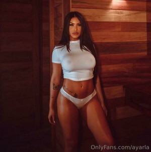 Ayarla Souza Photo #129