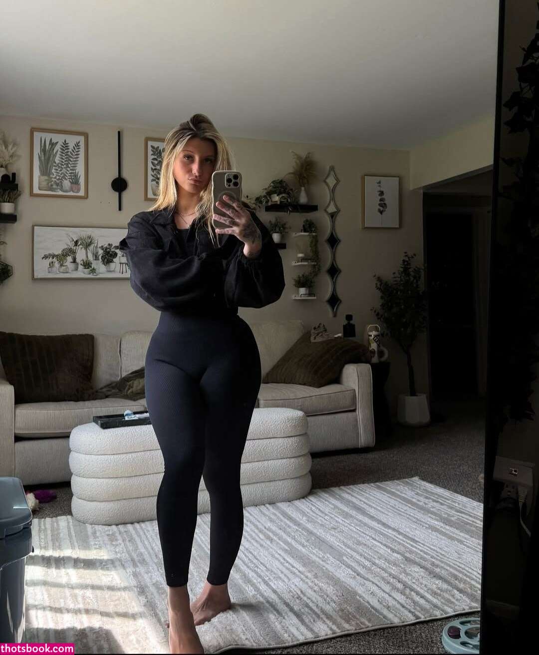 Kristineelifts Photo #22