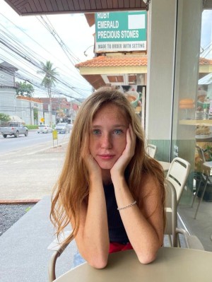 helmetcouple Photo #12