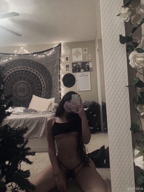 Claire Estabrook Photo #184