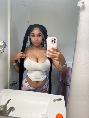 Nikki Michelle Photo #35