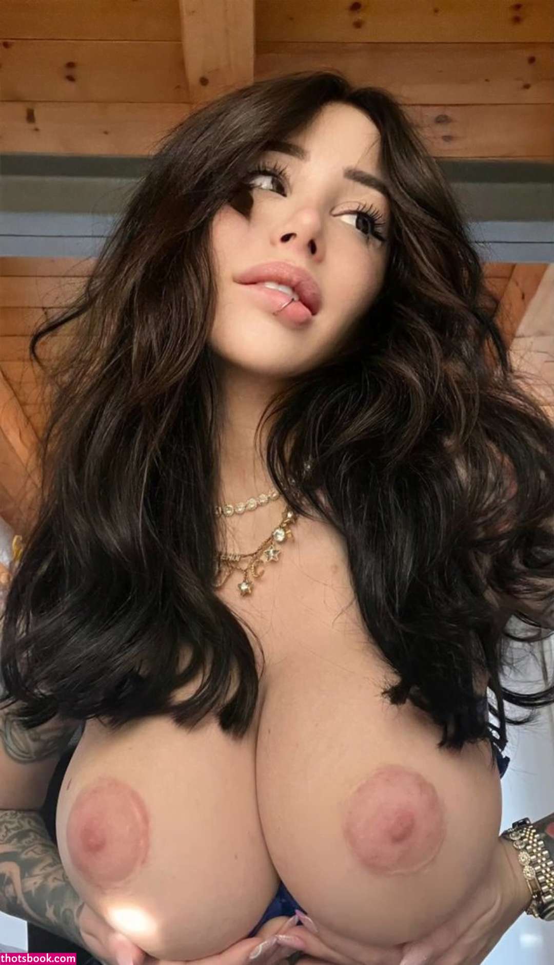 Alex Mucci Photo #272