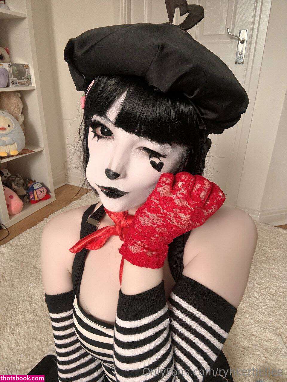 Rynkerbelle Photo #482