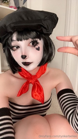 Rynkerbelle Photo #497