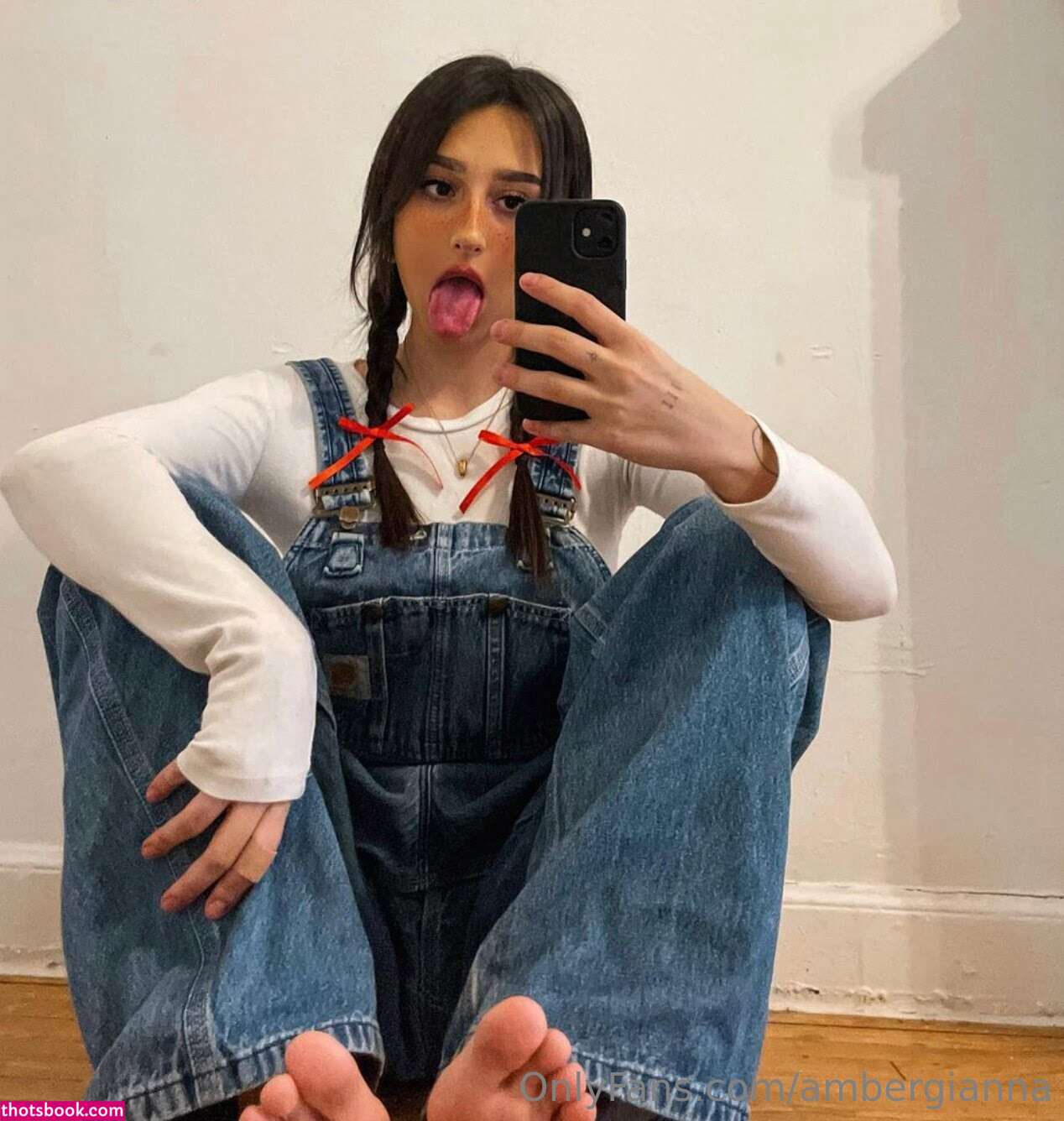 ambergianna Photo #42