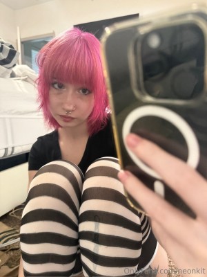 neonkit Photo #35