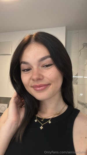sensualjulia Photo #32