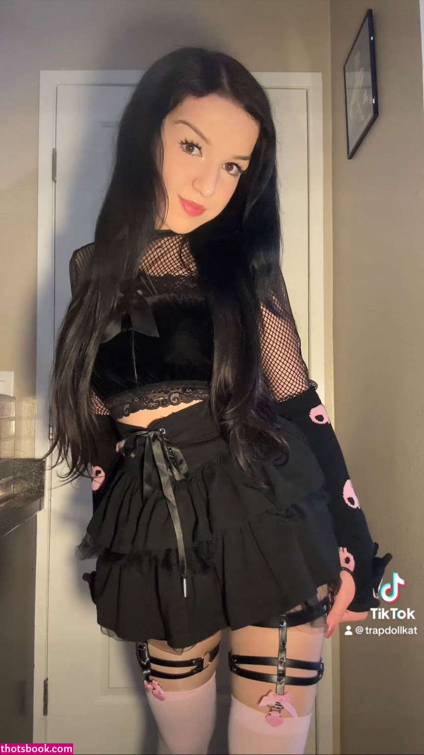Kat Perez Photo #15