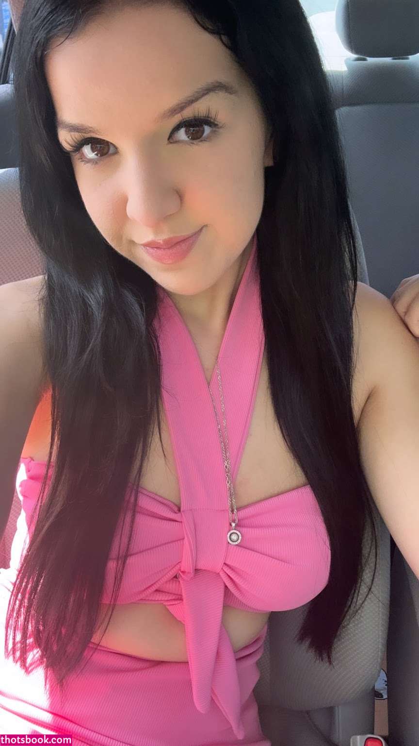 Kat Perez Photo #37
